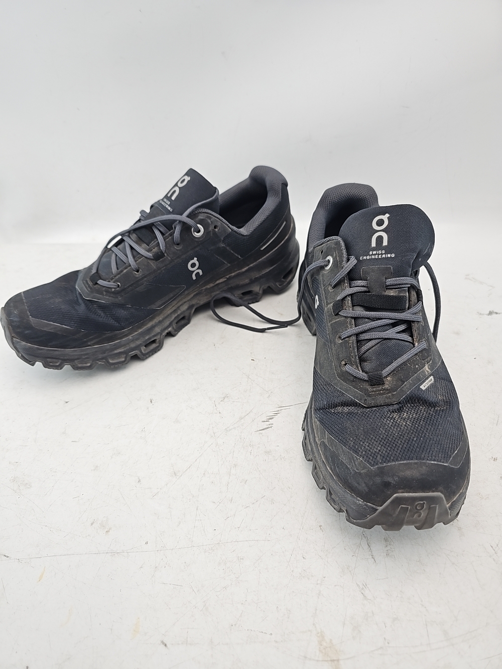 On Women's Cloud Black Waterproof Trail Running Shoes Size 8.5